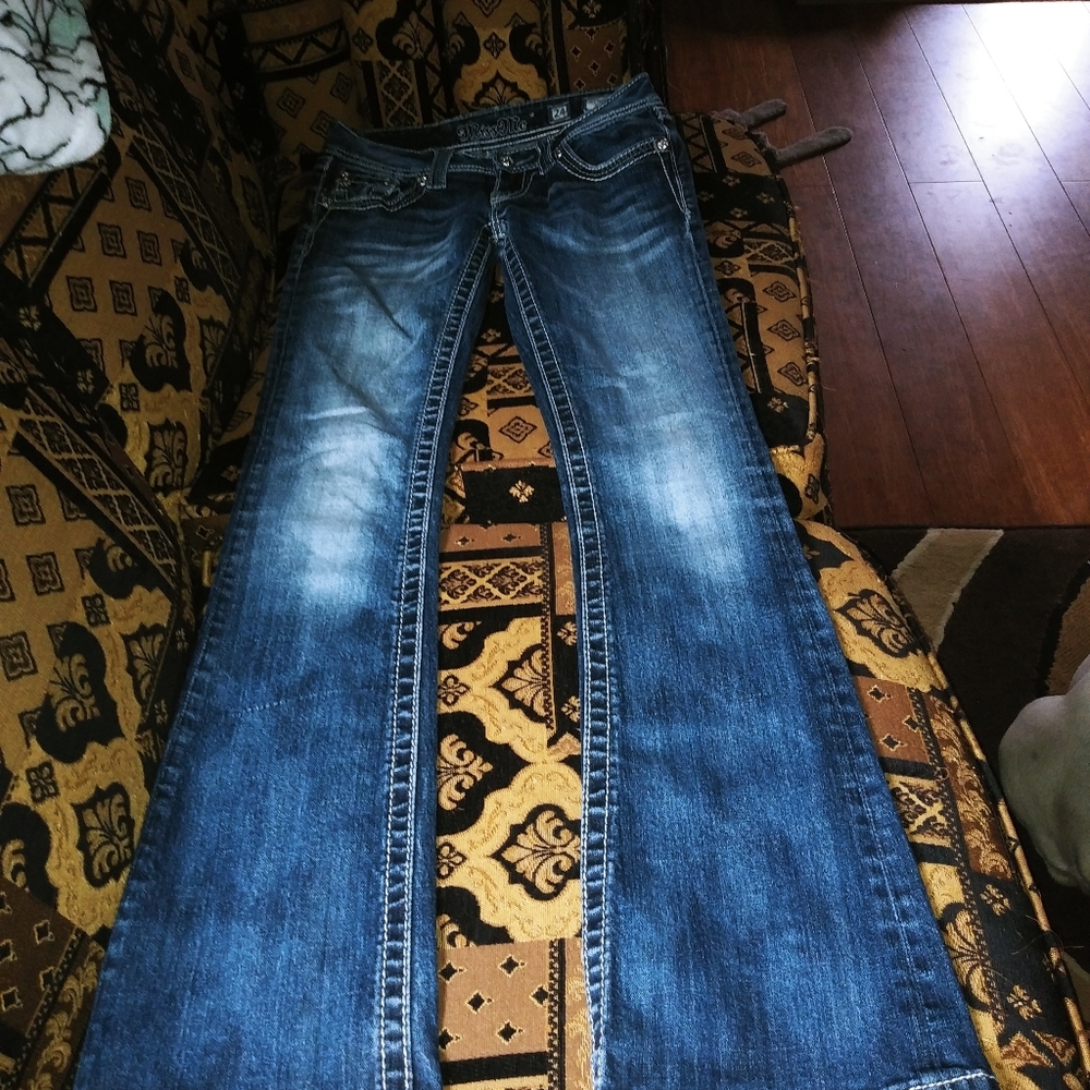 🎉miss me jeans.